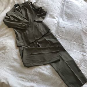 Beautiful Doncaster Summer Military Green Suit